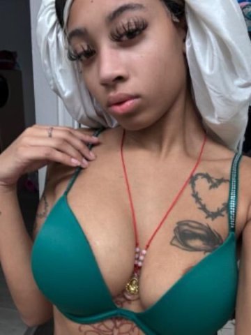 sexy petite ebony - 1