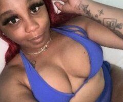 Los Angeles escorts - thick and sexy with a baby face