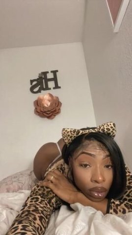 CUM 🍆💦 see 👀 My teeth 👄match my PANTIEs 👙 - 1