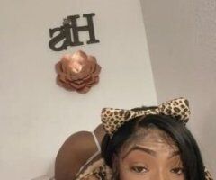 Phoenix escorts - CUM 🍆💦 see 👀 My teeth 👄match my PANTIEs 👙