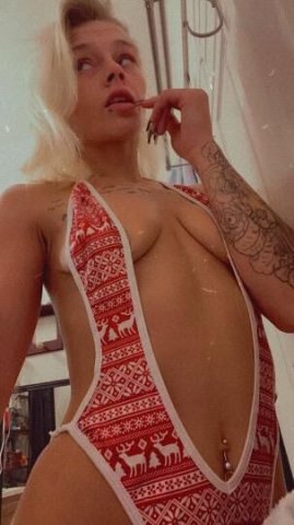 southern girl next door meets vegas for first time HUGE deals will be in town tm morning - 1