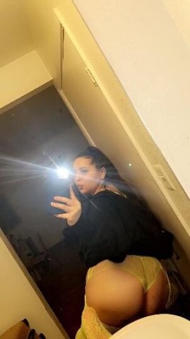 🥵titties tuesday😁 🚙 or outcall ONLY !!! 🔥thick 🫦and curvy naughty girl💋👅💦 😈 - available 24/7 🥵- 💕here for a fun-time not a long-time💕 - 1