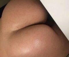 Seattle escorts - please READ MY AD BEFORE YOU HIT ME UP cum relax and enjoy a great nut with me sexy lil thing im waiting for you