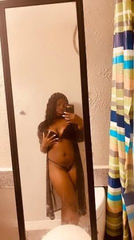 70 Available Incalls and Outcalls Tight,Wet, Chocolate Pussy😻💦 I - 1
