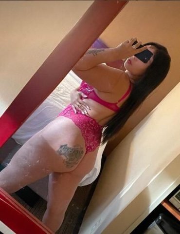 Sexy Boriqua Mami is horny and ready to hang out daddy call me - 1