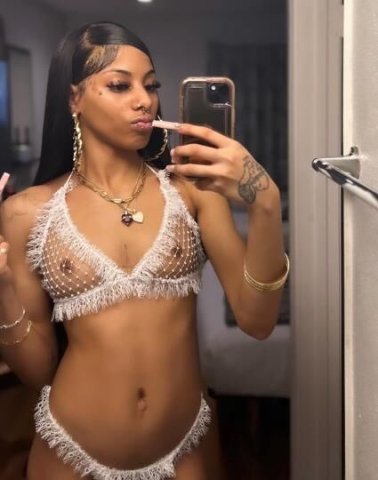 Petite Pussy💋💦 - 1