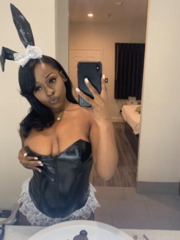 New In Town 😋😘 Ready To Please You Daddy !🥳😇 - 1