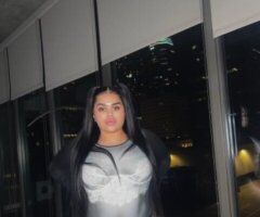 pretty BBW - Image 4