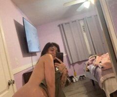 car play🚗💕 inglewood car play only back in town for the night 💕🥰 - Image 2