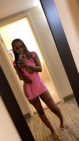 Ebony Queen💦 Tight And Ready👅😘! - 1