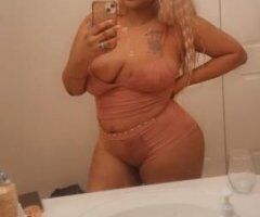 Houston escorts - Top Tier Curvy GODDESS....