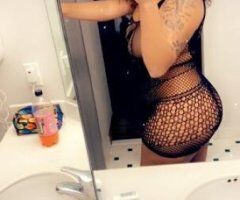 Phoenix escorts - THICK Hottie W/ A Body !🔥🔥😉😉 -No Deposit-