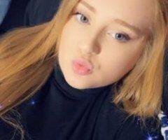YOUNG HOT MILF 💋 - Image 3