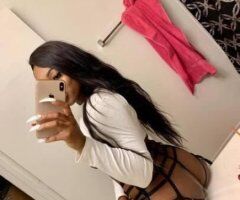Cardi Party 🥳💦 - Image 2