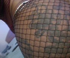tight wet li pussay - Image 5