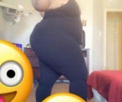 💋💋CREAMY PUSSY AVE💋💋💦💦💦 come slip and slide in this throat daddy😎😎 - Image 2