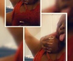 💋💋CREAMY PUSSY AVE💋💋💦💦💦 come slip and slide in this throat daddy😎😎 - Image 3
