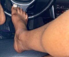 Atlanta escorts - make me squirt n its free only hhr n hr out calls n cardates only