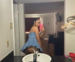 Available for out-calls in-calls 🥰 - Image 12