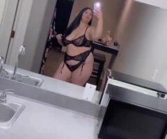 tight wet pussy and big ass ready to me fucked - Image 4