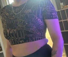 Petite Milf Visiting Hill City - Image 3