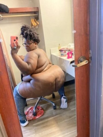💋💋ebony bbw🤩 with that pressure💓 Goddess - 1