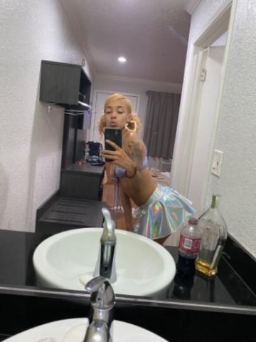 Princess Tequila here to give you Royal service.SUPER SOAKER🌊🐱, SUCTION SLOPPY TOP💦🤤 - 1