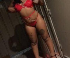 Hot, Ready For Fun Paradise 🌺🍍🌴💦 - Image 3