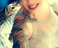 Quad Cities escorts - Hot Blonde - Erotic massage