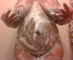 Racine escorts - COME SEE THE TROAT GOAT WITH A PUSSY TO MATCH