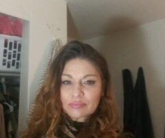 Fort Collins escorts - Curvy so yes I am a thick in all the right places, very seductive.