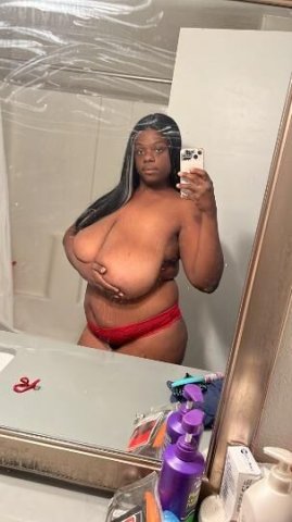 NEW IN TOWN COME VISIT ME 😊 BIG TITIES 😋 TIGHT PUSSY 👅 THICK N CURVY , BIG BOOTY 😍🥜 - 1