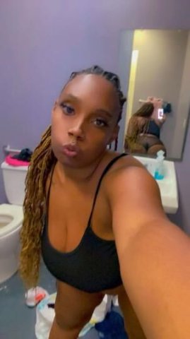 please read my profile before u call me i stay in lufkin tx100 30 special car date thick fine sexy ass milf looking for a good time💦🍆🍑 im located in lufkin tx out call qv123 30mins 200 one hour 280 - 1