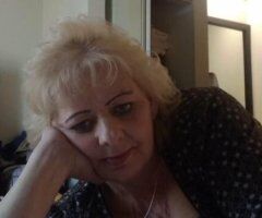 mature bbw with amazing mouth and hands - Image 7