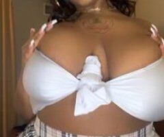 Dothan escorts - Chocolate with Pink Creamy Filling 😋🩷 Certified throat ♑🐐