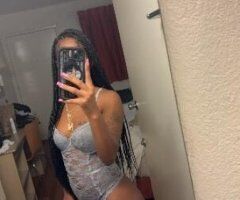 BAKERSFIELD BABE TONIGHT 💦😍🥰 - Image 2
