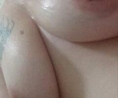 Toledo escorts - Tatted - Pierced- and perfectly fun sized