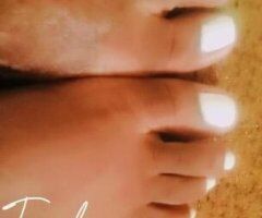 Pretty Feet💙FUN SIZED💛FREAKY 🍫💚 BIG BREAST CUTIE - Image 2
