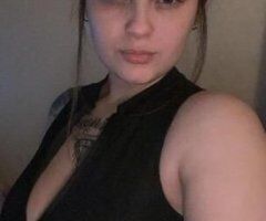 Busty Squirter Babe Available now For incall💦 - Image 8