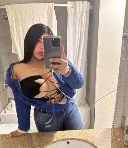 CHICA LATINA NUEVA EN LA CIUDAD - 1