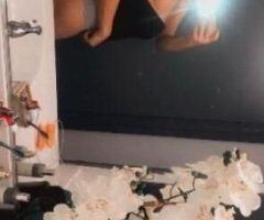 𝒴𝑜𝓊𝓇 𝒻𝒶𝓋𝑜𝓇𝒾𝓉𝑒 𝓉𝑒𝓂𝓅𝓉𝒶𝓉𝒾𝑜𝓃🩷 visiting EUGENE💋 - Image 2