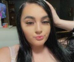 ITS YO FAV Squirter 😘 yk im the best let me help u realx top teir service ask about my 2 girls !! we back 😘 - Image 2