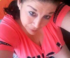 big busty brunette - Image 2