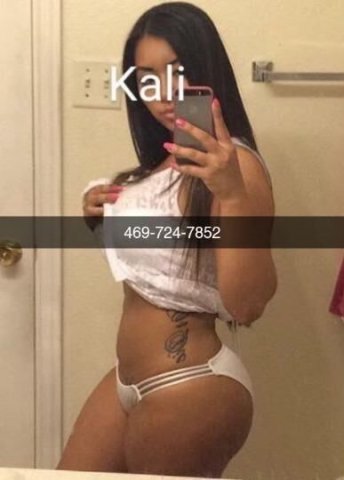 💙🌺 Visiting Asian With A Booty 🌺💙 - 1