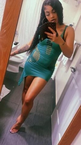 Sexy, Wild and Fun Cali Girl💦 Tight good pussy gripper💦 BACK DUE TO HIGH DEMAND😝 - 1