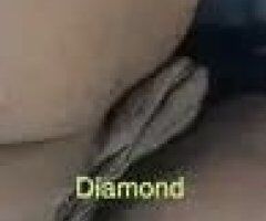 sexy thick & 💦 ,lactating for those who want to give me some good sucking😋 - Image 4