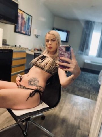 🍒CONTENT ONLY🍒 ESCAPE WITH ME✨ tall, slim babe 🌹 your guilty pleasure 🧁 - 1