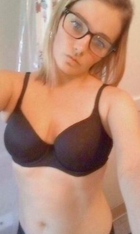 Petite Beauty, Bangin Bod 🏆Escape into the Garden of Eve 🌴😽 - 1