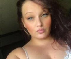 ❤⭐❤BEAUTIFUL BUSTY SQUIRTER W A FAT AZZ PUZZY❤⭐❤ - Image 4