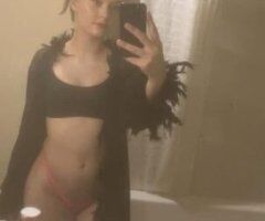 High Point escorts - DreadHead BUNNYYY 💦💦 specials 😶‍